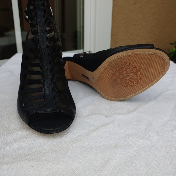 Shoes - Picture 3 of 3